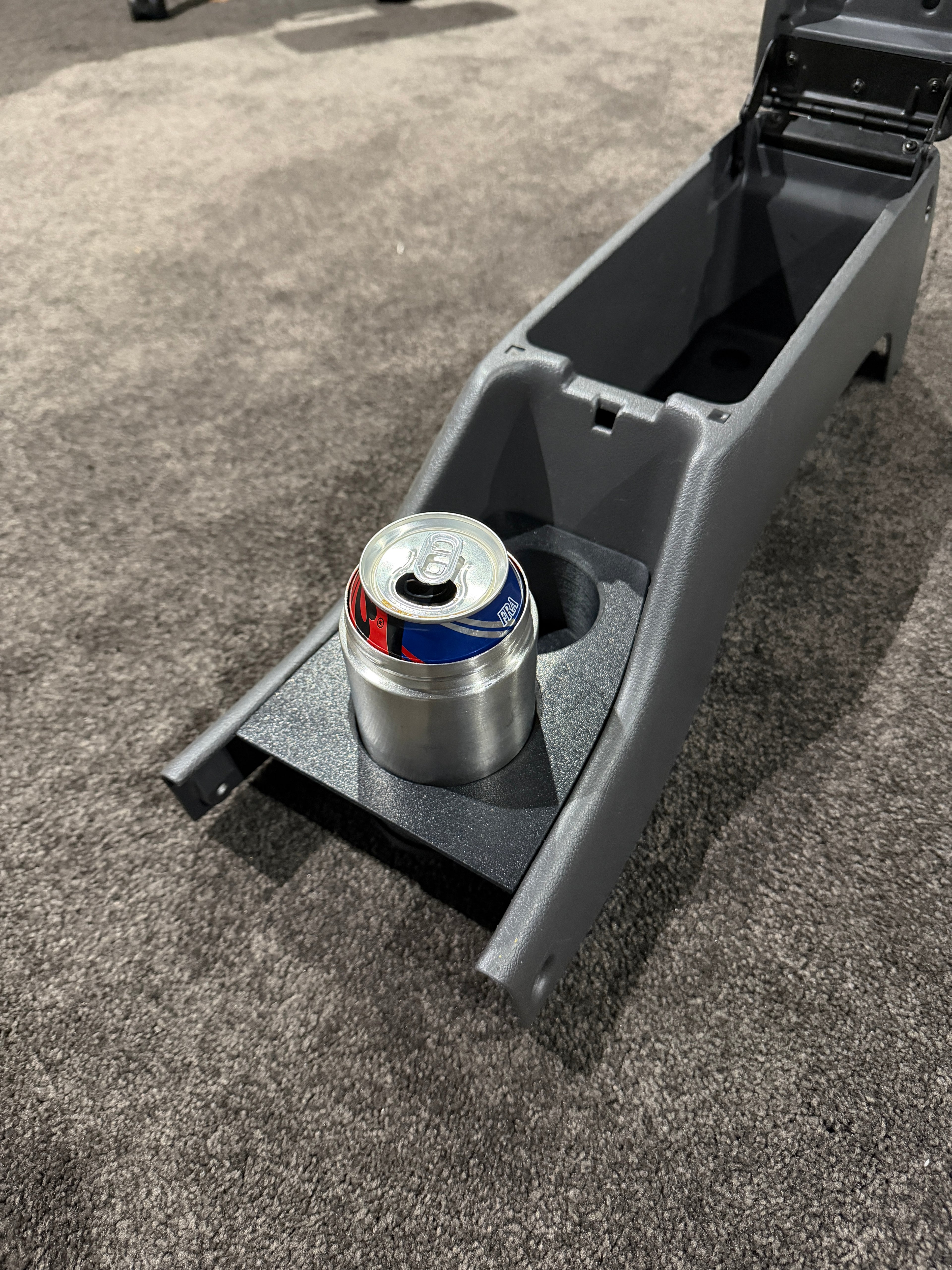 TOYOTA HILUX LN106 CUP HOLDER / DUAL CAB HILUX 1989-1997