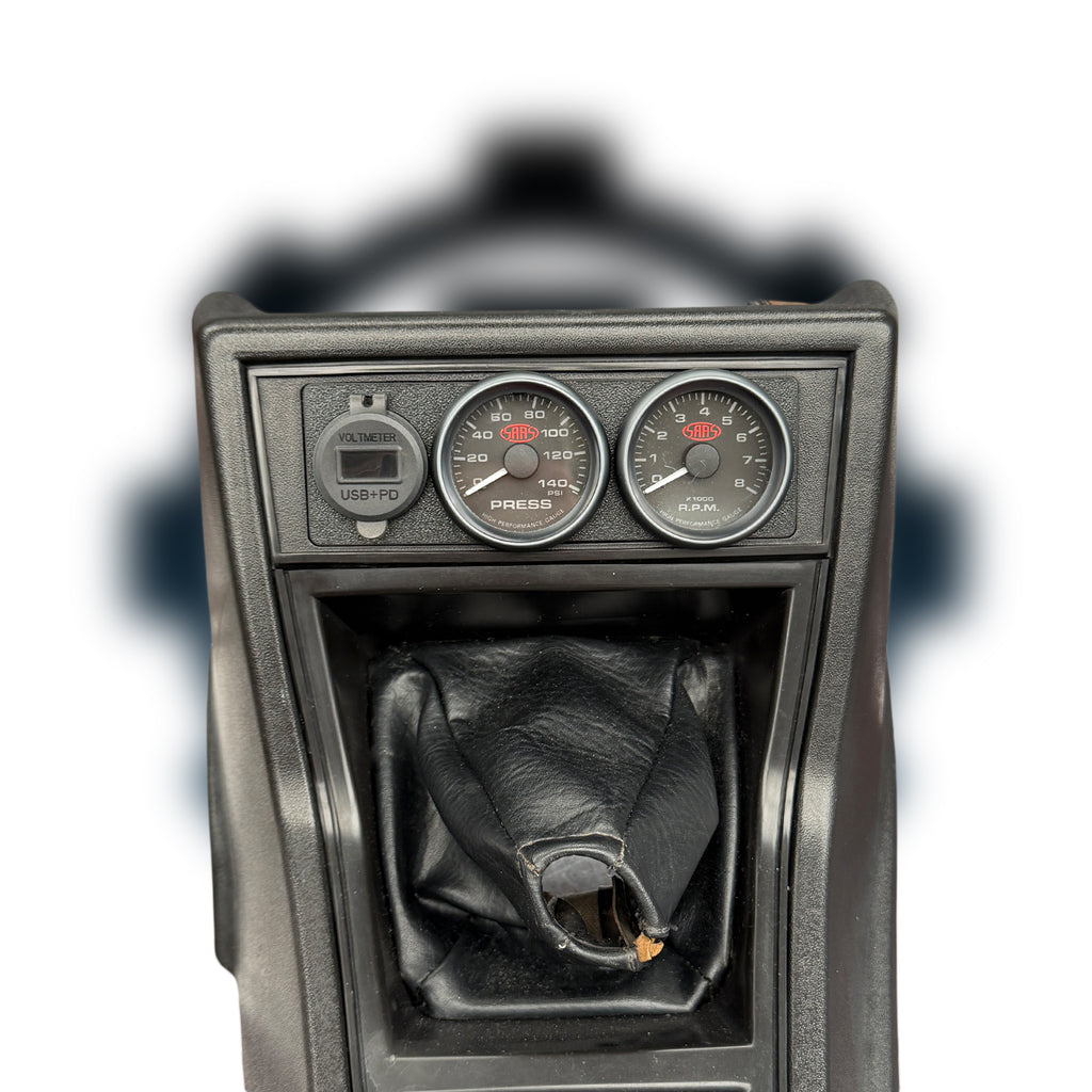 TOYOTA COROLLA KE30/KE55 TWIN GAUGE & USB HOLDER